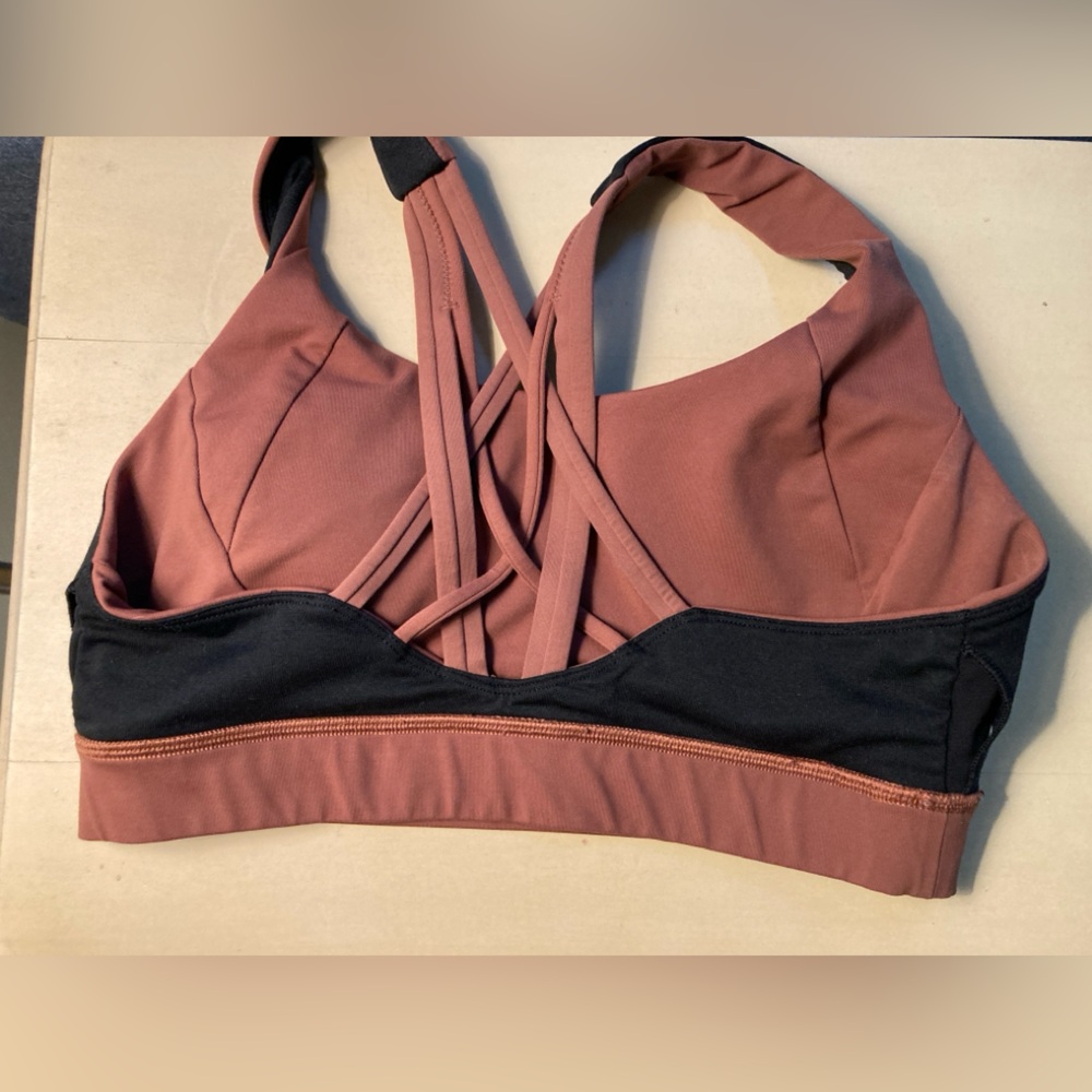 Lululemon Free to Be Elevated Bra *Light Support, DD/DDD(E) Cup in Smoky Red - Picture 13 of 16